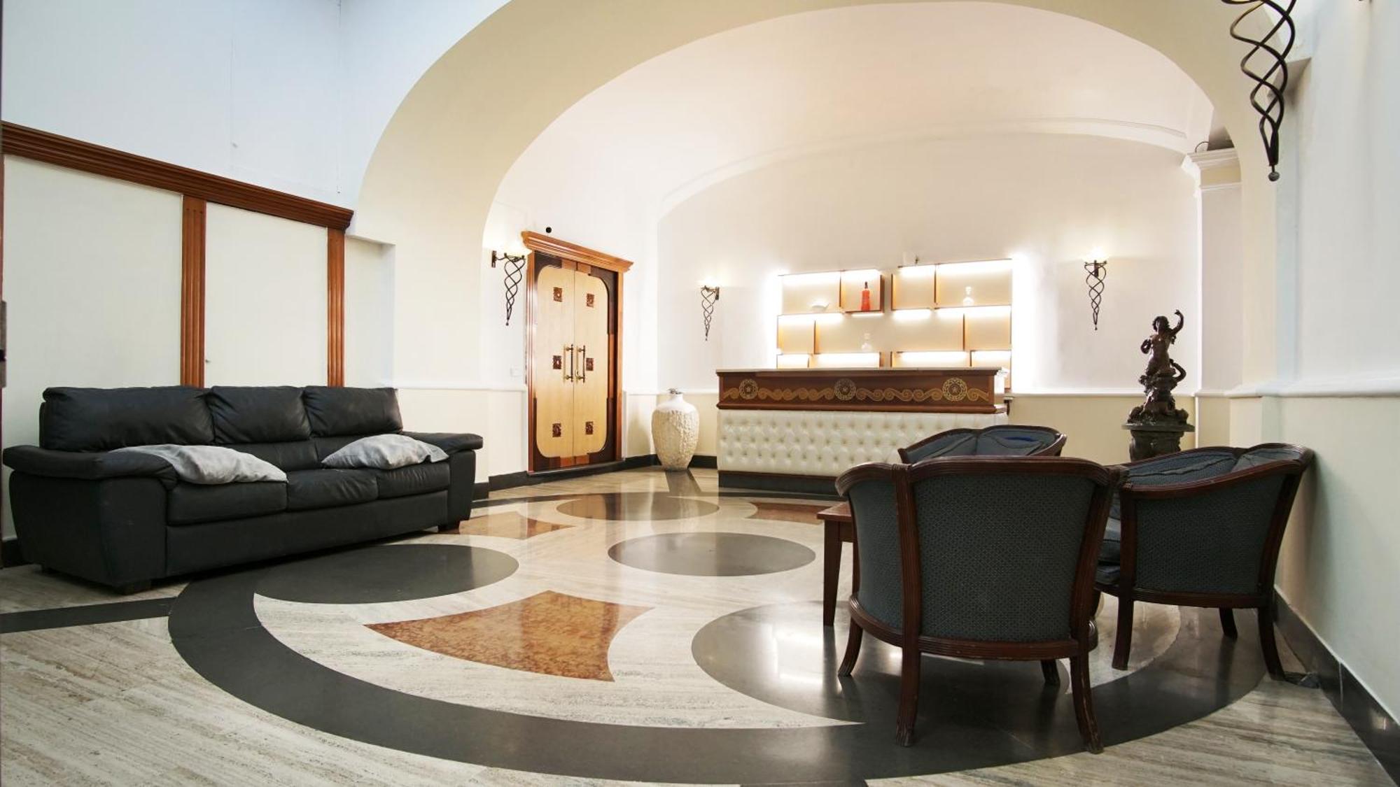 Hotel Cesare 14 Neapel Exterior foto